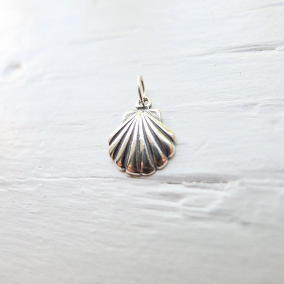Clamshell Pendant Shell Charm Sterling Silver Ocean Sea Shells Seashell