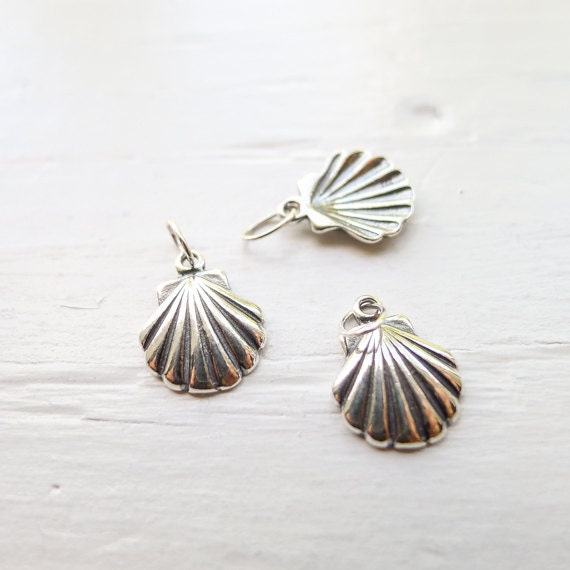 Clamshell Pendant Shell Charm Sterling Silver Ocean Sea Shells Seashell